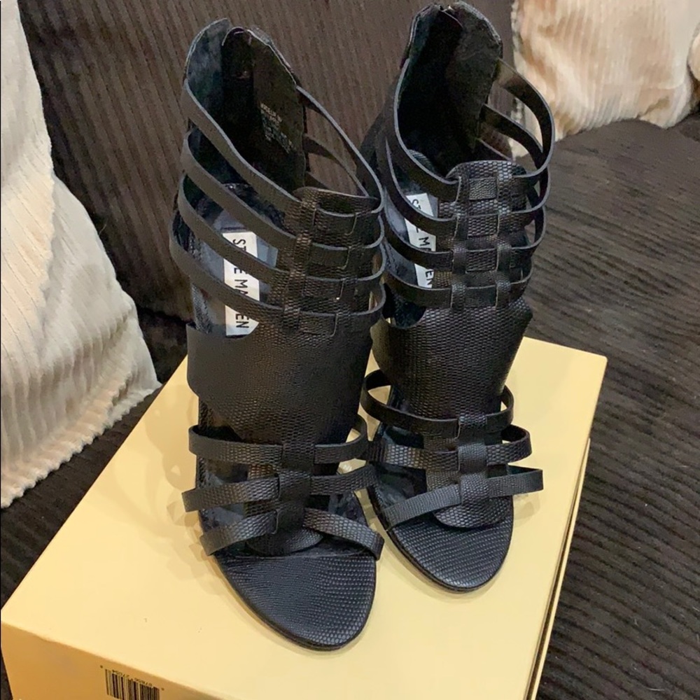 Heels size 6